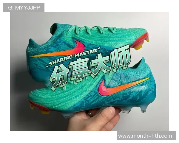 提升足球鞋包裹性的重要性与选购技巧解析